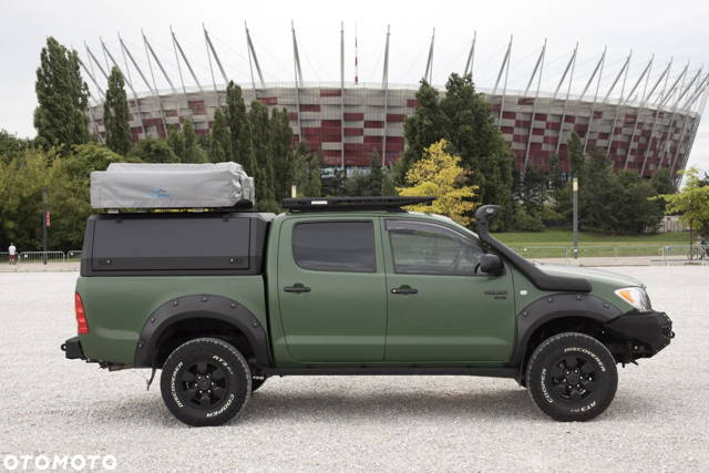 Toyota Hilux 2.5 D-4D SR5