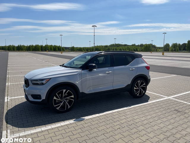 Volvo XC 40 T5 AWD R-Design