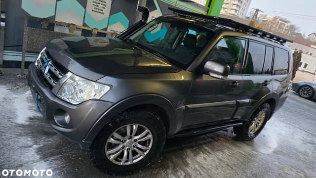 Mitsubishi Pajero 3.2 DID Dakar