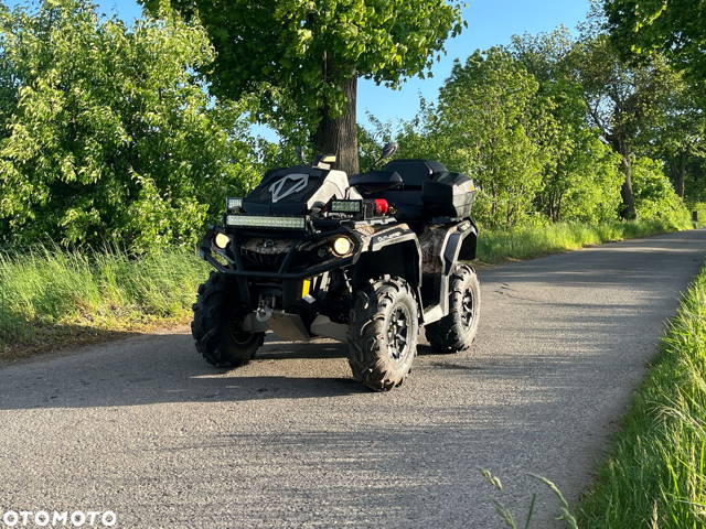 Can-Am Outlander