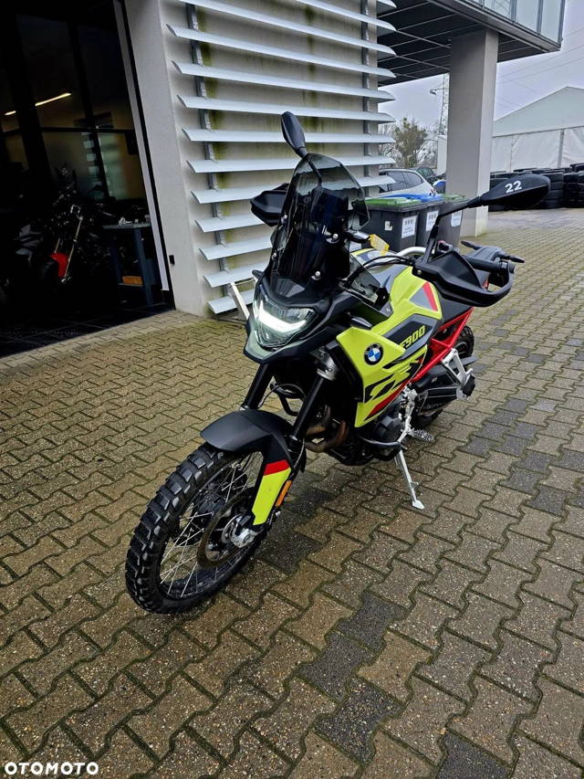 BMW F