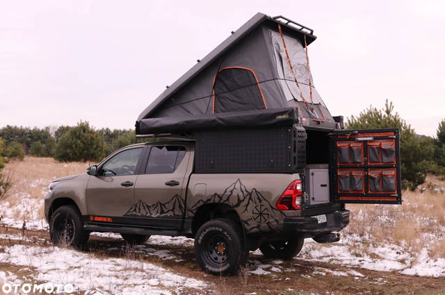 Toyota Hilux 2.8 D-4D Double Cab SR5+ 4x4