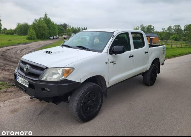 Toyota Hilux 2.5 D-4D DLX