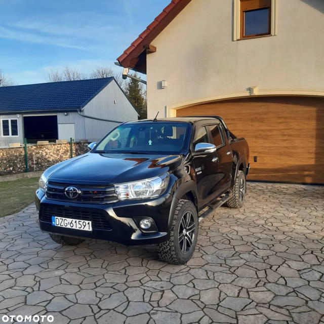 Toyota Hilux 2.4 D-4D Double Cab DL 4x4