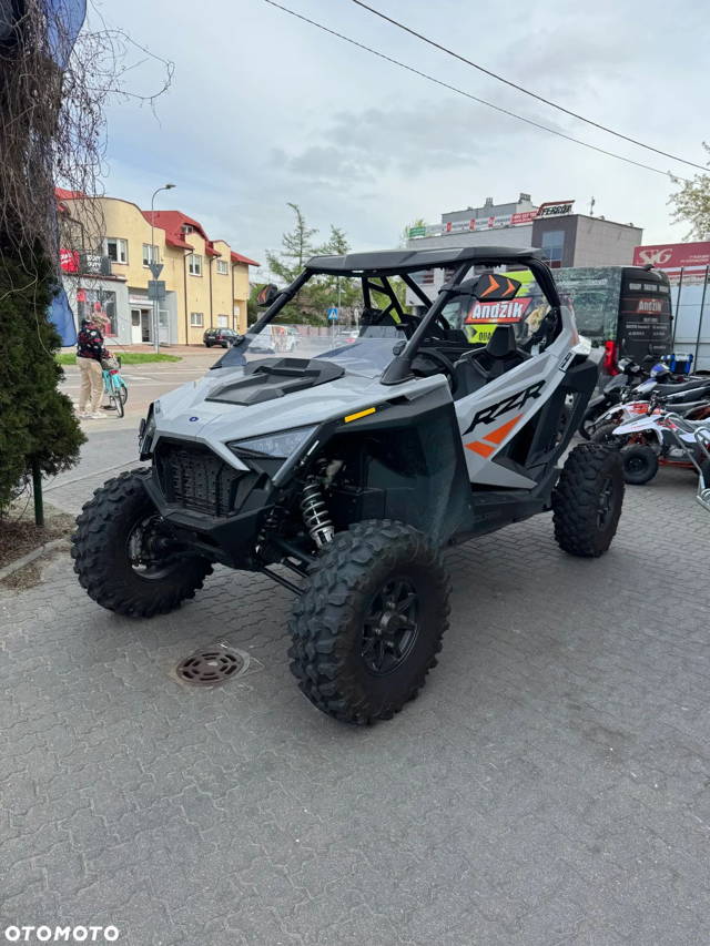 Polaris RZR