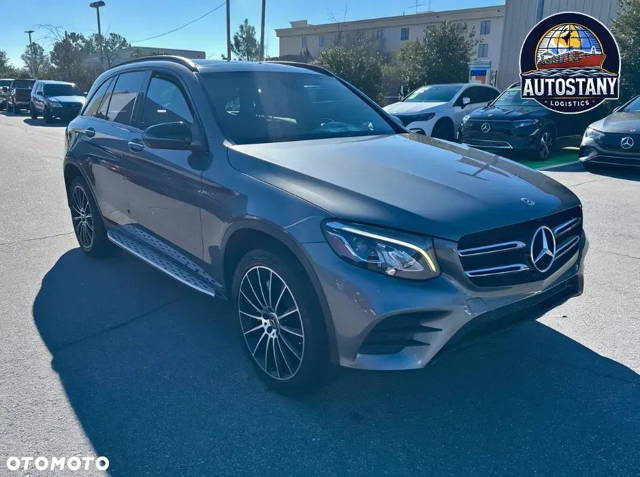 Mercedes-Benz GLC 300 4Matic 9G-TRONIC AMG Line