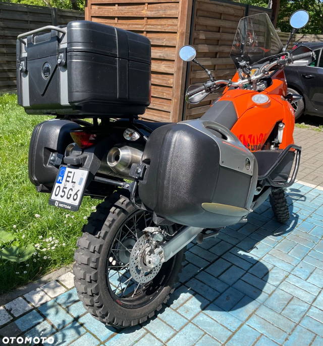 KTM LC 8