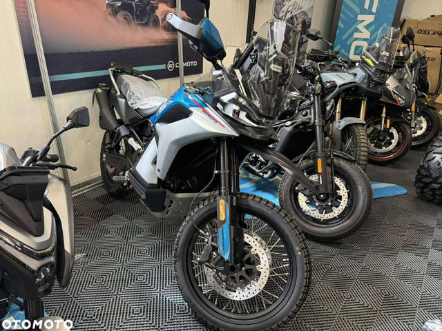 CFMoto MT