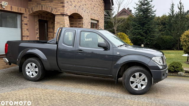 Nissan Navara 2.5 D FE