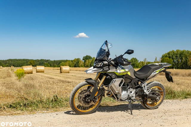 VOGE 900DSX
