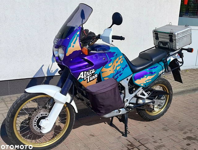 Honda XRV