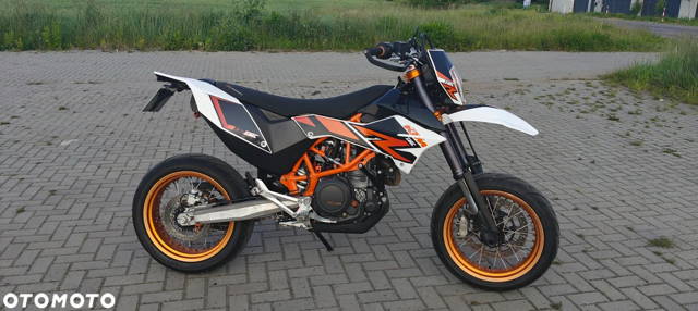KTM SMC