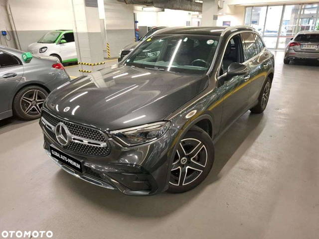 Mercedes-Benz GLC 220 d 4-Matic