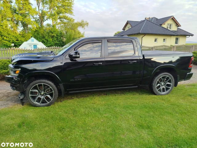 RAM 1500 5.7 Quad Cab Longbed Laramie Black