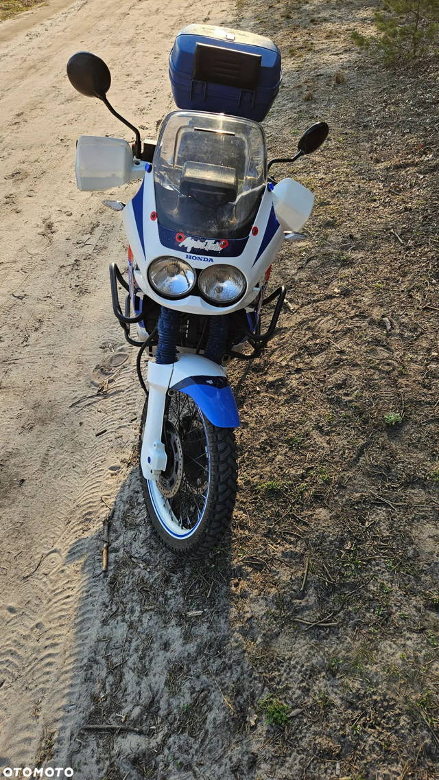 Honda XRV