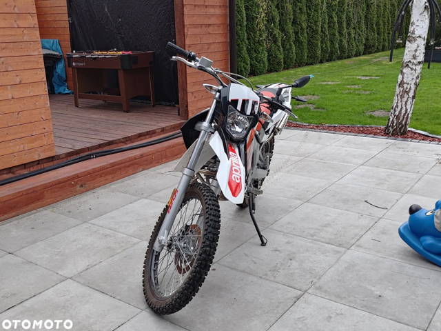 Aprilia SX