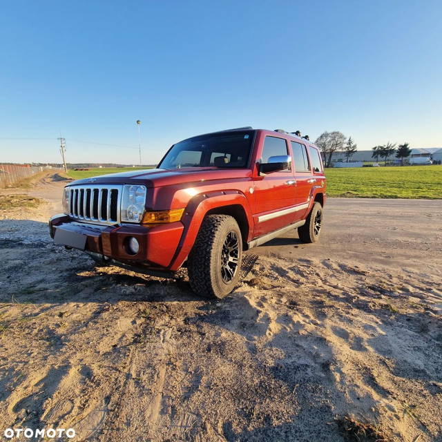 Jeep Commander 5.7 V8 Overland