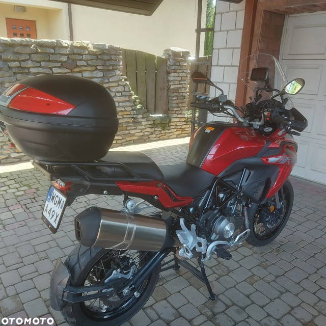 Benelli TRK 502X