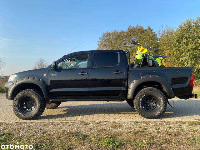 Toyota Hilux 2.5 D-4D DLX