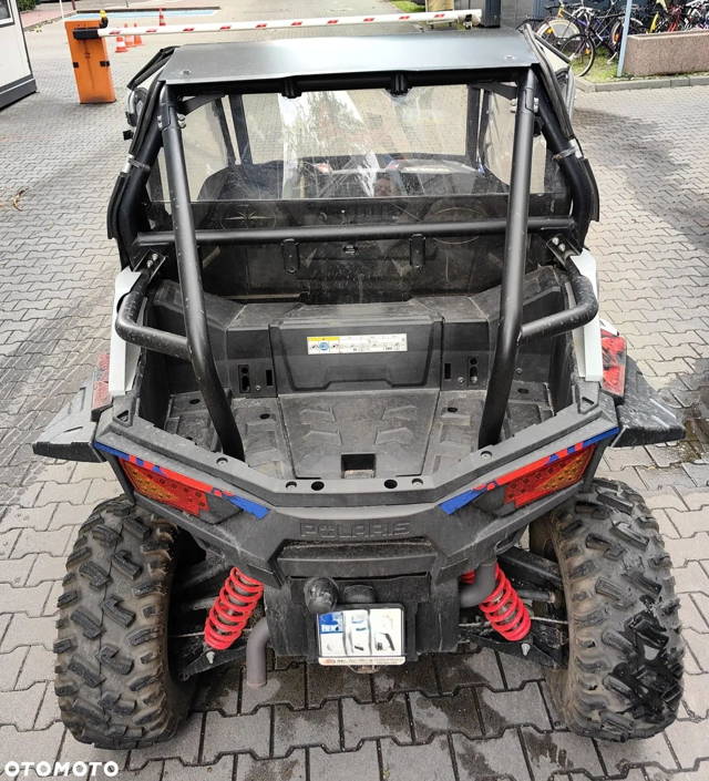 Polaris RZR