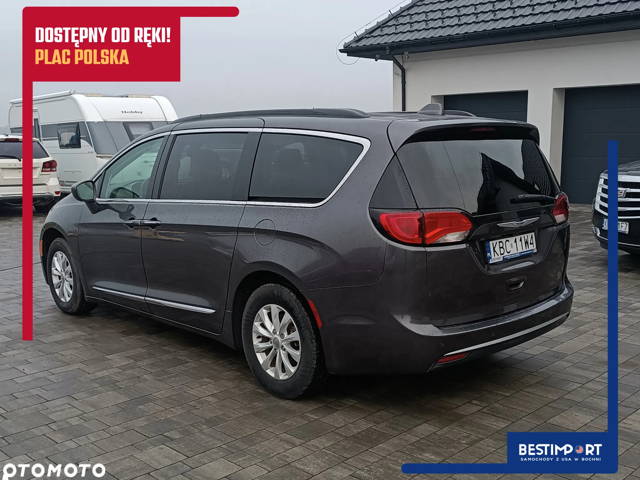 Chrysler Pacifica