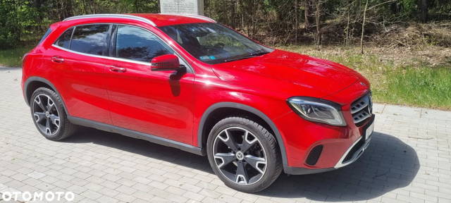 Mercedes-Benz GLA 220 4-Matic