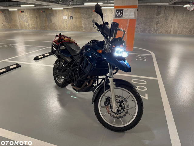 BMW F