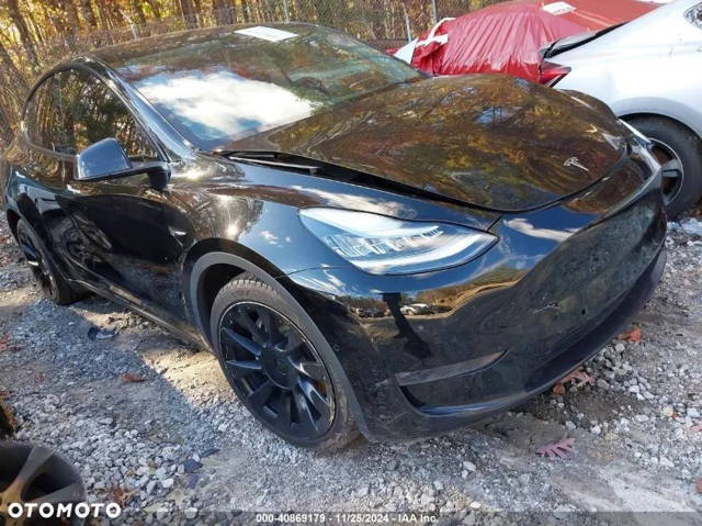 Tesla Y Model Long Range Dual Motor AWD