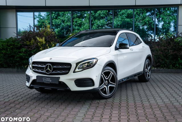 Mercedes-Benz GLA 220 4-Matic AMG Line