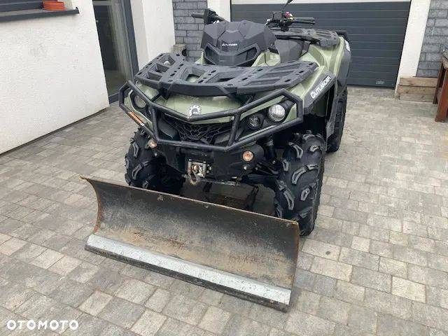 Can-Am Outlander