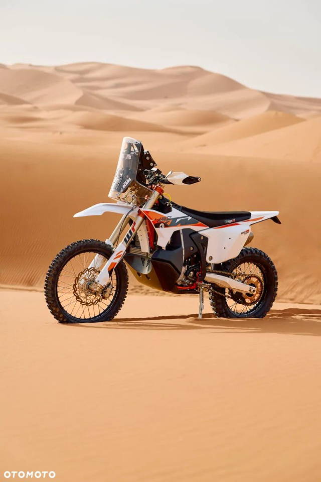 KTM Inny