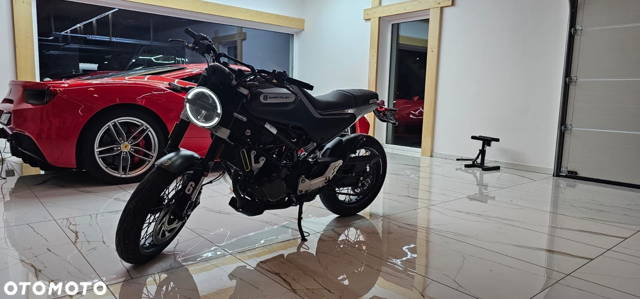 Husqvarna Svartpilen