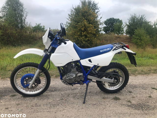 Suzuki DR
