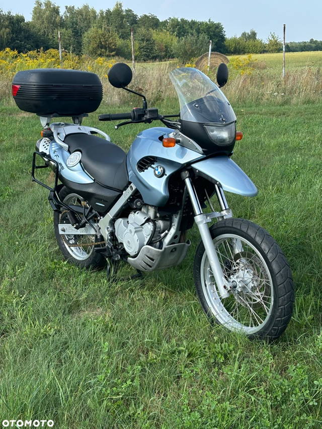 BMW F