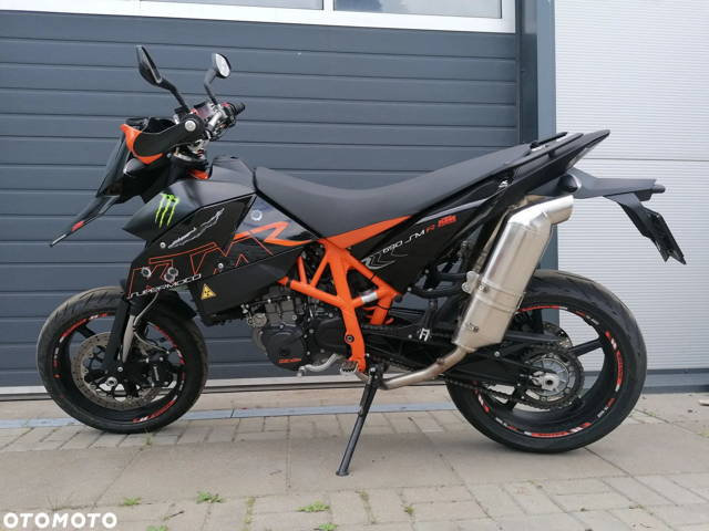KTM SMC