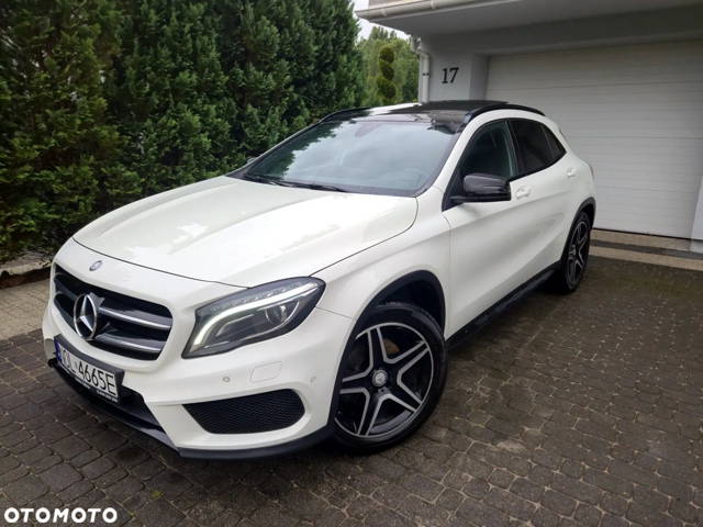 Mercedes-Benz GLA 250 4-Matic AMG Line