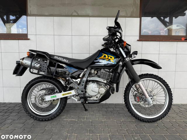 Suzuki DR