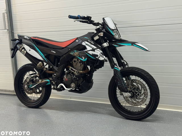 Aprilia SX