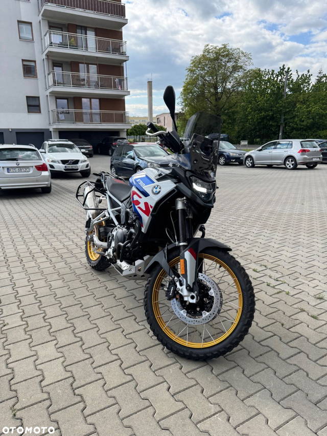 BMW F