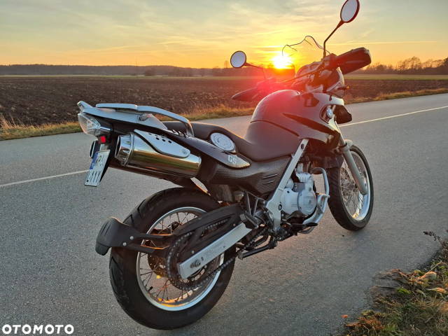 BMW F