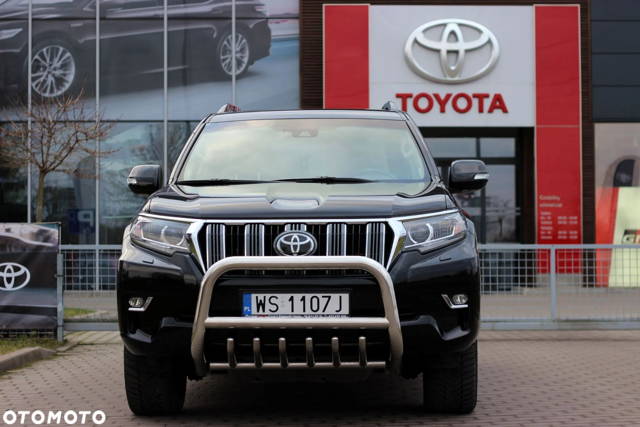Toyota Land Cruiser LC 2.8 D-4D Invincible