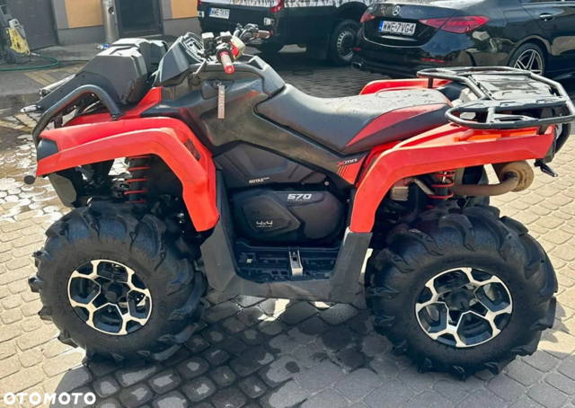 Can-Am Outlander