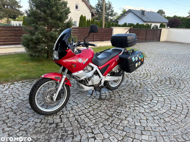 BMW F