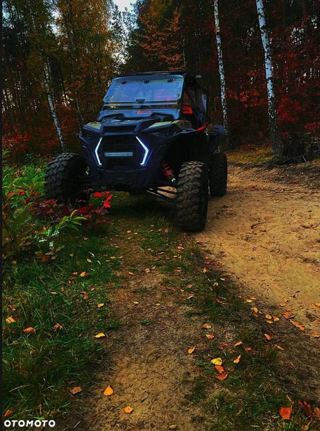Polaris RZR