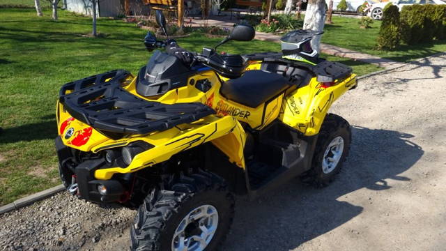 Can am Outlander 800R MAX