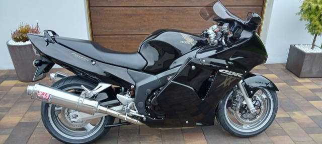 Honda CBR 1100 XX salon Polska