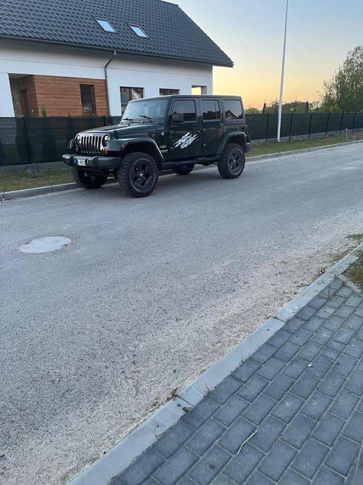 Jeep Wrangler Sahara 3.8 Benzyna Automat 2011 Zarejestrowany PL