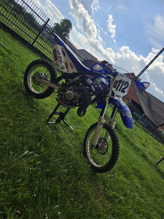 Yamaha yz85 cross