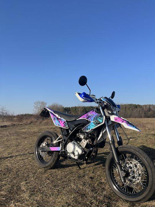 Motocykl Yamaha WR125 Supermoto (kat.b) [skuter]