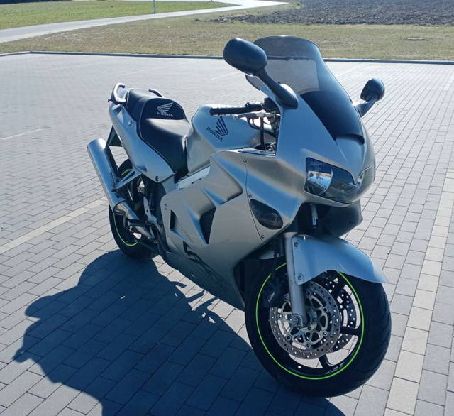 Honda VFR 800fi orginał